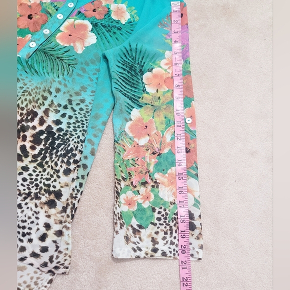 Soft Surroundings Tropical Floral Leopard Tunic Top Teal 3/4 Sleeve Size Medium - Picture 8 of 10